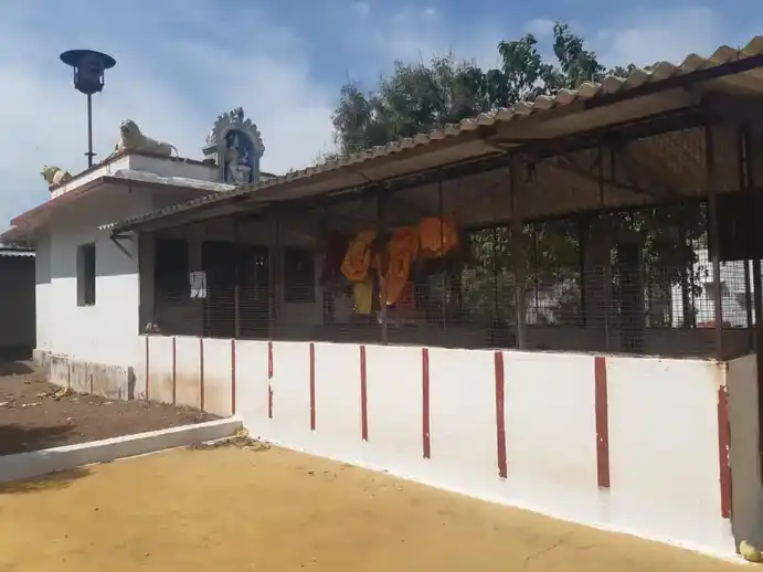 Arulmigu Mahaliamman Temple, Karukkuppalayam - 638312 அருள்மிகு மாகாளியம்மன் திருக்கோயில், Karukkuppalayam - 638312, Erode - Ancient Temple Architecture and History Image 4