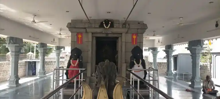 Arulmigu Mahaliamman Temple, Surampatti, Erode - 638002 Temple