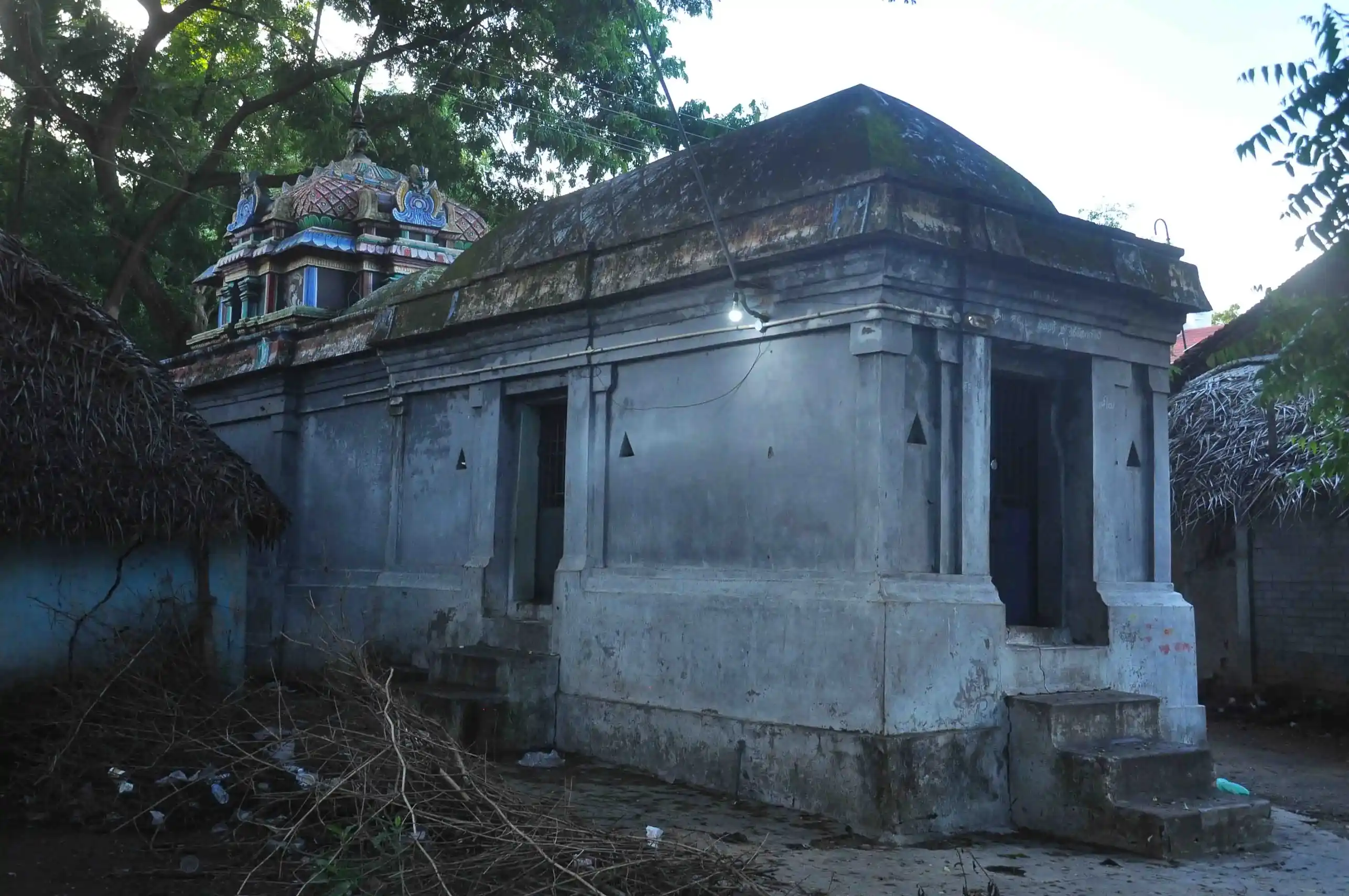 Arulmigu Mahalingaswamy Temple, Asikadu - 609806 அருள்மிகு மகாலிங்கசுவாமி திருக்கோயில், Asikadu - 609806, Mayiladuthurai - Ancient Temple Architecture and History Image 6