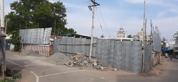 Arulmigu Mahamariamman Temple, Muthuboopalasamuthiram, Kulithalai - 639001 அருள்மிகு மகாமாரியம்மன் திருக்கோயில், Muthuboopalasamuthiram, Kulithalai - 639001, Karur - Ancient Temple Architecture and History Image 3