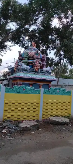 Arulmigu Mahamariyamman Valampuri Vinayagar Temple, Poyyamani - 639110 அருள்மிகு மகாமாரியம்மன் வலம்புரிவிநாயகர் திருக்கோயில், Poyyamani - 639110, Karur - Ancient Temple Architecture and History Image 2