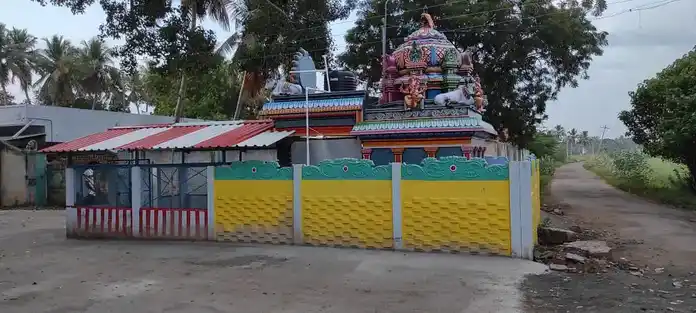 Arulmigu Mahamariyamman Valampuri Vinayagar Temple, Poyyamani - 639110 அருள்மிகு மகாமாரியம்மன் வலம்புரிவிநாயகர் திருக்கோயில், Poyyamani - 639110, Karur - Ancient Temple Architecture and History Image 4