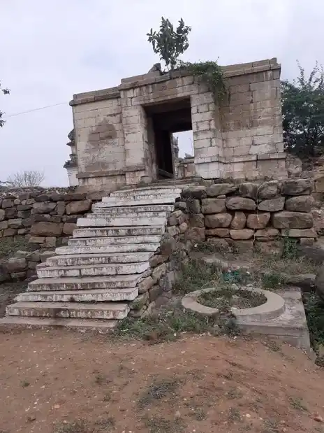 Arulmigu Mahapaleshwarar Temple, Malaikoyilur - 639109