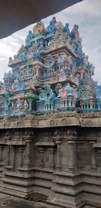Arulmigu Maharanedunkuzai Kathar Temple, Thenthiruperai - 628623 அருள்மிகு மகரநெடுங்குழைக்காதர் திருக்கோயில், Thenthiruperai - 628623, Thoothukudi - Ancient Temple Architecture and History Image 2