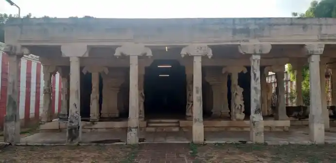 Arulmigu Maharanedunkuzai Kathar Temple, Thenthiruperai - 628623 அருள்மிகு மகரநெடுங்குழைக்காதர் திருக்கோயில், Thenthiruperai - 628623, Thoothukudi - Ancient Temple Architecture and History Image 3