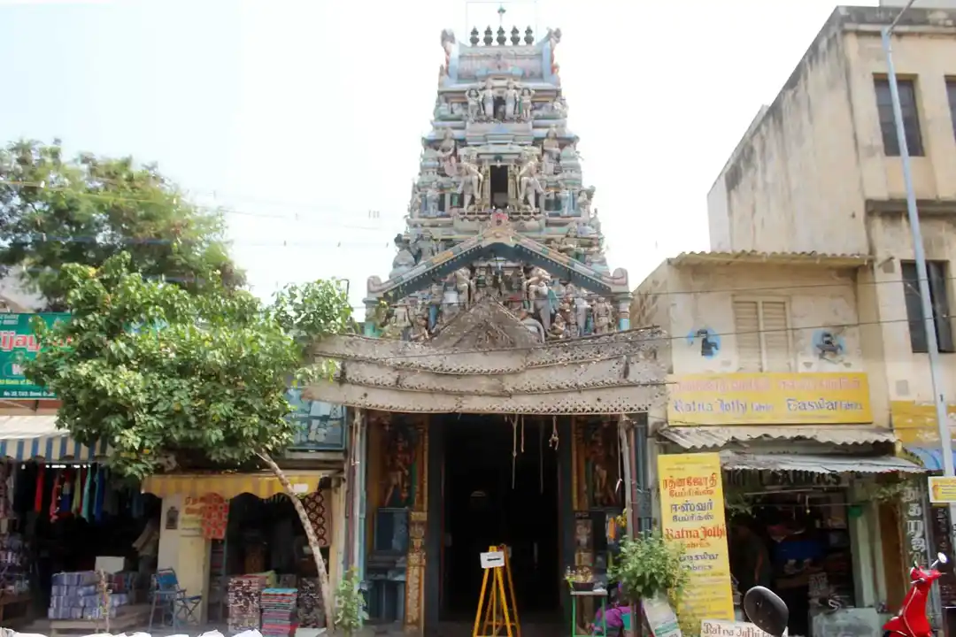 Arulmigu Mahimaleeshwarar Temple, Erode - 638001 Arulmigu Mahimaleeshwarar Temple,  - 638001, Erode - Ancient Temple Architecture and History Image 4