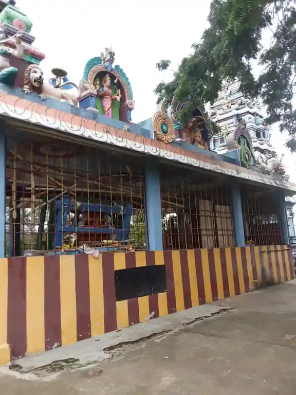 Arulmigu Mailiyamman Temple, Kaaranai Puducheri - 603202 அருள்மிகு மையிலியம்மன் திருக்கோயில், காரணப்புதுச்சேரி - 603202, Chengalpattu - Ancient Temple Architecture and History Image 4