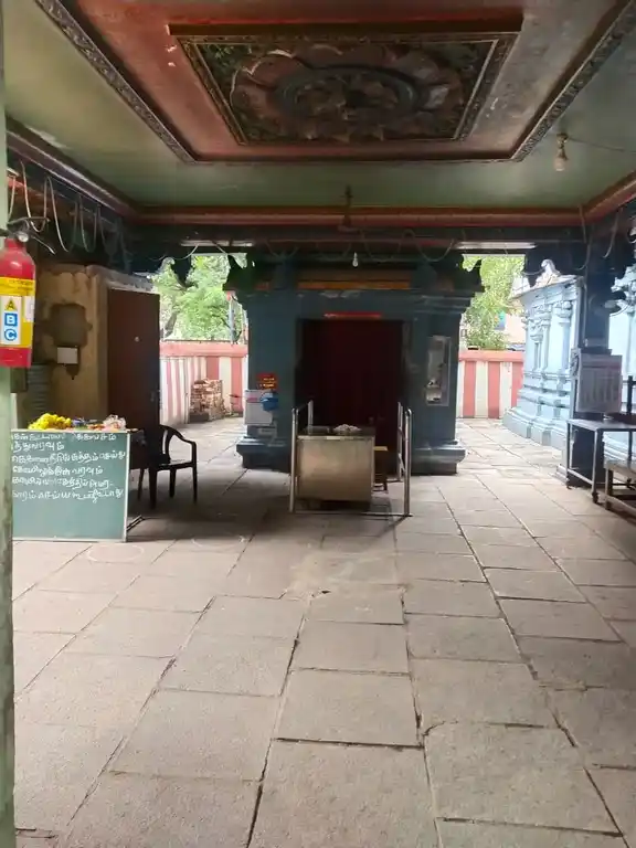 Arulmigu Makaliamman Temple, Anna Nagar, Chennai - 600040 அருள்மிகு மாகாளியம்மன் திருக்கோயில், அண்ணாநகர், சென்னை - 600040, Chennai - Ancient Temple Architecture and History Image 7