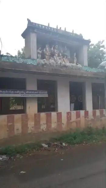Arulmigu Makilampoo Vinayagar Temple, Thandanthottam - 612202 அருள்மிகு மகிழம்பூ விநாயகர் திருக்கோயில், Thandanthottam - 612202, Thanjavur - Ancient Temple Architecture and History Image 4