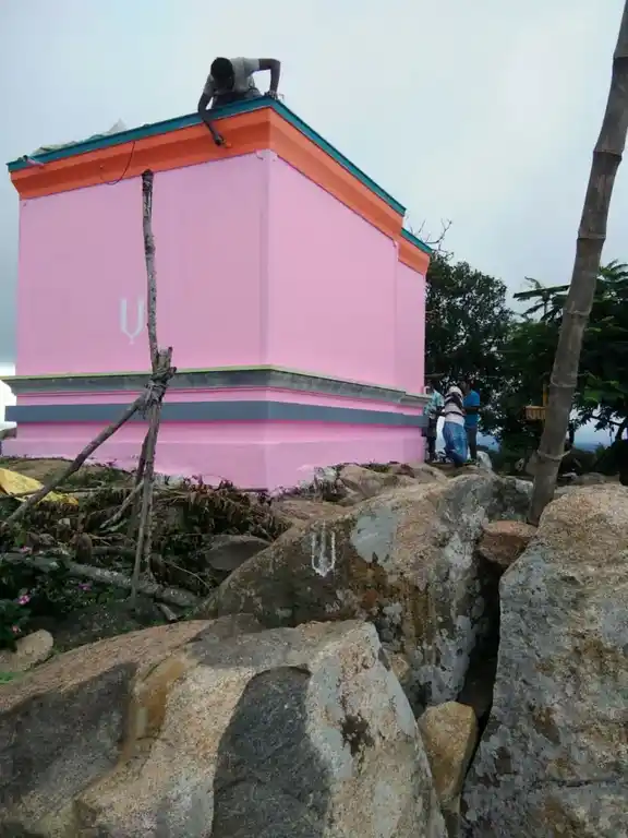 Arulmigu Malai Obuli Narasimma Swamy Temple, Palayam - 636807 அருள்மிகு மலைஓபுளி நரசிம்மசாமி திருக்கோயில், Palayam - 636807, Dharmapuri - Ancient Temple Architecture and History Image 7