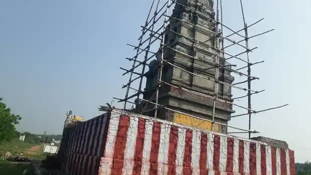 Arulmigu Malaialangariamman Temple, Kilavipatti - 628952 அருள்மிகு மலையலங்காரியம்மன் திருக்கோயில், Kilavipatti - 628952, Thoothukudi - Ancient Temple Architecture and History Image 3