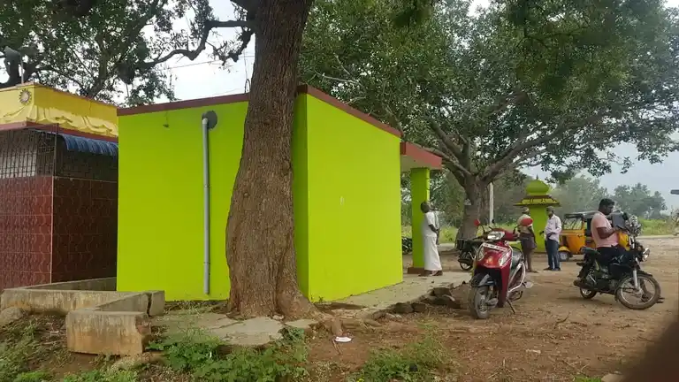 Arulmigu Malaiamman Temple, Chinna Kammiampattu - 635851 Temple