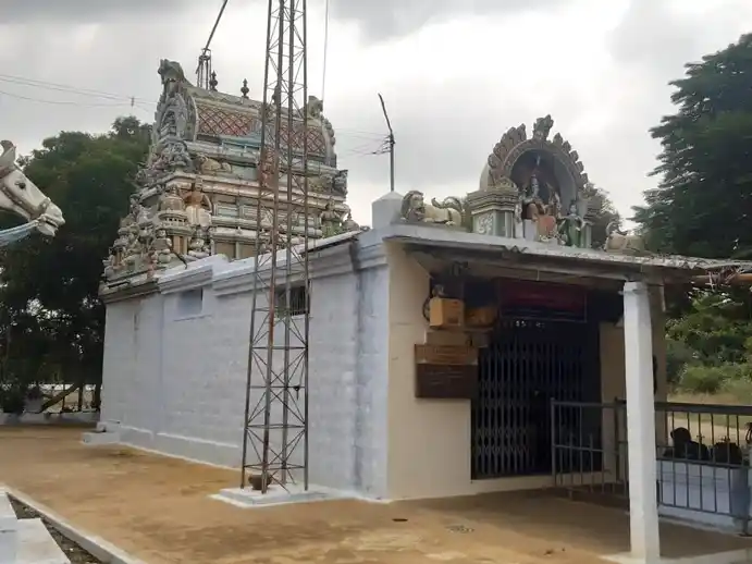 Arulmigu Malaiamman Temple, Uppupalayam - 638111 அருள்மிகு மலையம்மன் திருக்கோயில், உப்புபாளையம் - 638111, Tiruppur - Ancient Temple Architecture and History Image 5