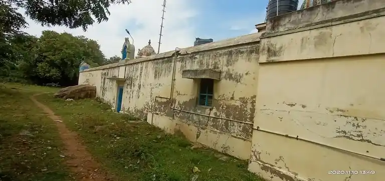 Arulmigu Malaikkolundeeswarar Temple, Aayingudi - 622506 அருள்மிகு மலைக்கொழுந்தீஸ்வரர் திருக்கோயில், Aayingudi - 622506, Pudukkottai - Ancient Temple Architecture and History Image 5