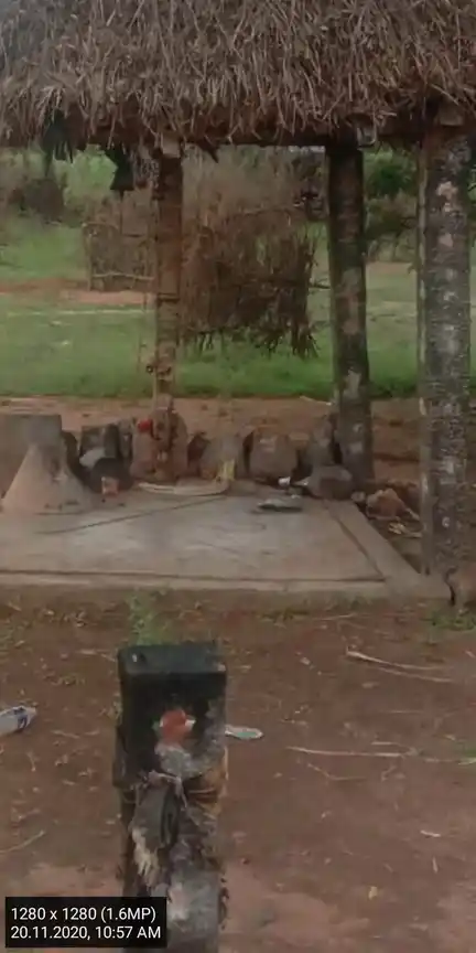 Arulmigu Malaikovil, Nadakottai - 624220 அருள்மிகு மாலைக்கோயில்-நடக்கோட்டை, நிலக்கோட்டை வட்டம்,திண்டுக்கல் கோயில், Nadakottai - 624220, Dindigul - Ancient Temple Architecture and History Image 3