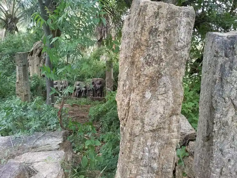 Arulmigu Malaikovil Temple, Venkittapuram, Thungavi - 642112 Arulmigu Malaikovil Temple, Venkittapuram, Thungavi - 642112, Tiruppur - Ancient Temple Architecture and History Image 3