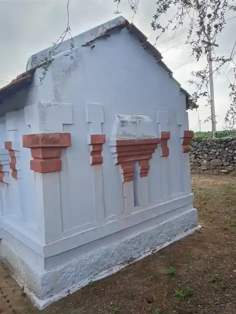 Arulmigu Malaimarivinayakar Temple, Valayuthampalayam - 638702 அருள்மிகு மழைமாரி விநாயகர் திருக்கோயில், Valayuthampalayam - 638702, Tiruppur - Ancient Temple Architecture and History Image 4