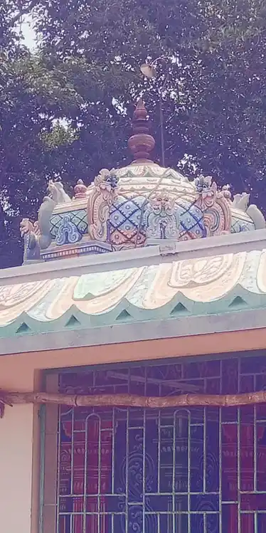 Arulmigu Malaimel Ayyanar Temple, Vallam, Thanjavur - 613403 அருள்மிகு மலைமேல் அய்யனார் திருக்கோயில், Vallam, Thanjavur - 613403, Thanjavur - Ancient Temple Architecture and History Image 5