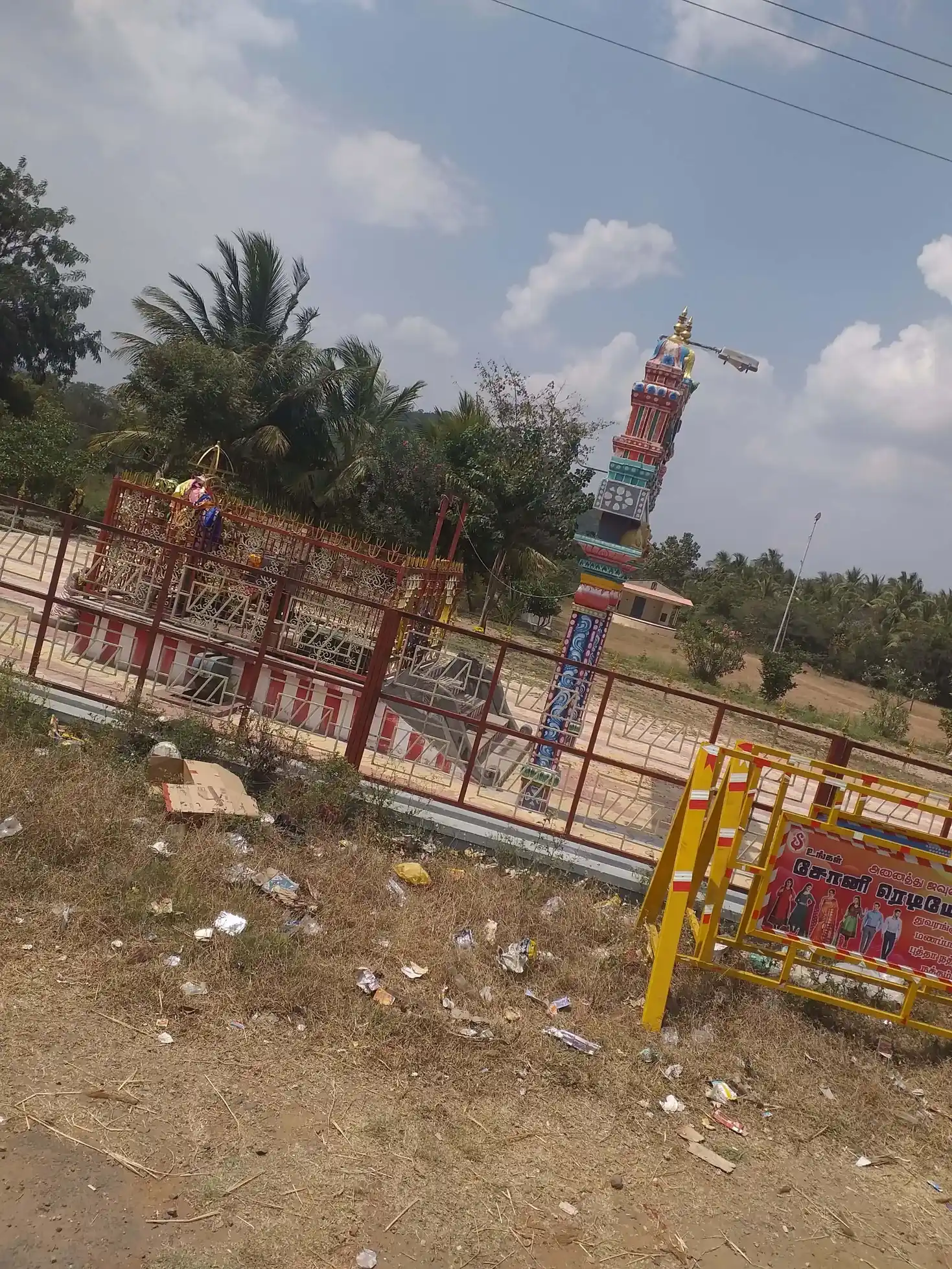 Arulmigu Malainachiyamman Temple, Piranpatti - 630410 அருள்மிகு. மலைநாச்சியம்மன் திருக்கோயில், Piranpatti - 630410, Sivagangai - Ancient Temple Architecture and History Image 3