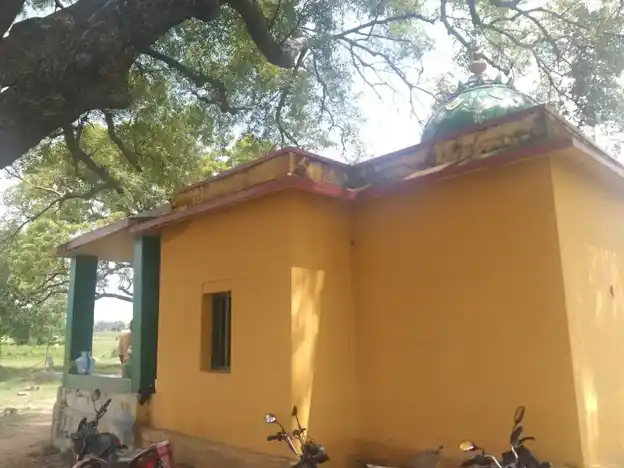 Arulmigu Malainachiyamman Temple, V.Puthur - 630410 அருள்மிகு. மலை நாச்சியம்மன் திருக்கோயில், V.Puthur - 630410, Sivagangai - Ancient Temple Architecture and History Image 3