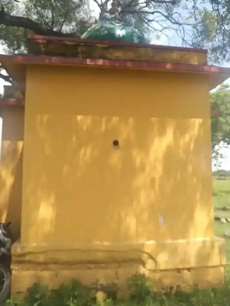 Arulmigu Malainachiyamman Temple, V.Puthur - 630410 அருள்மிகு. மலை நாச்சியம்மன் திருக்கோயில், V.Puthur - 630410, Sivagangai - Ancient Temple Architecture and History Image 4