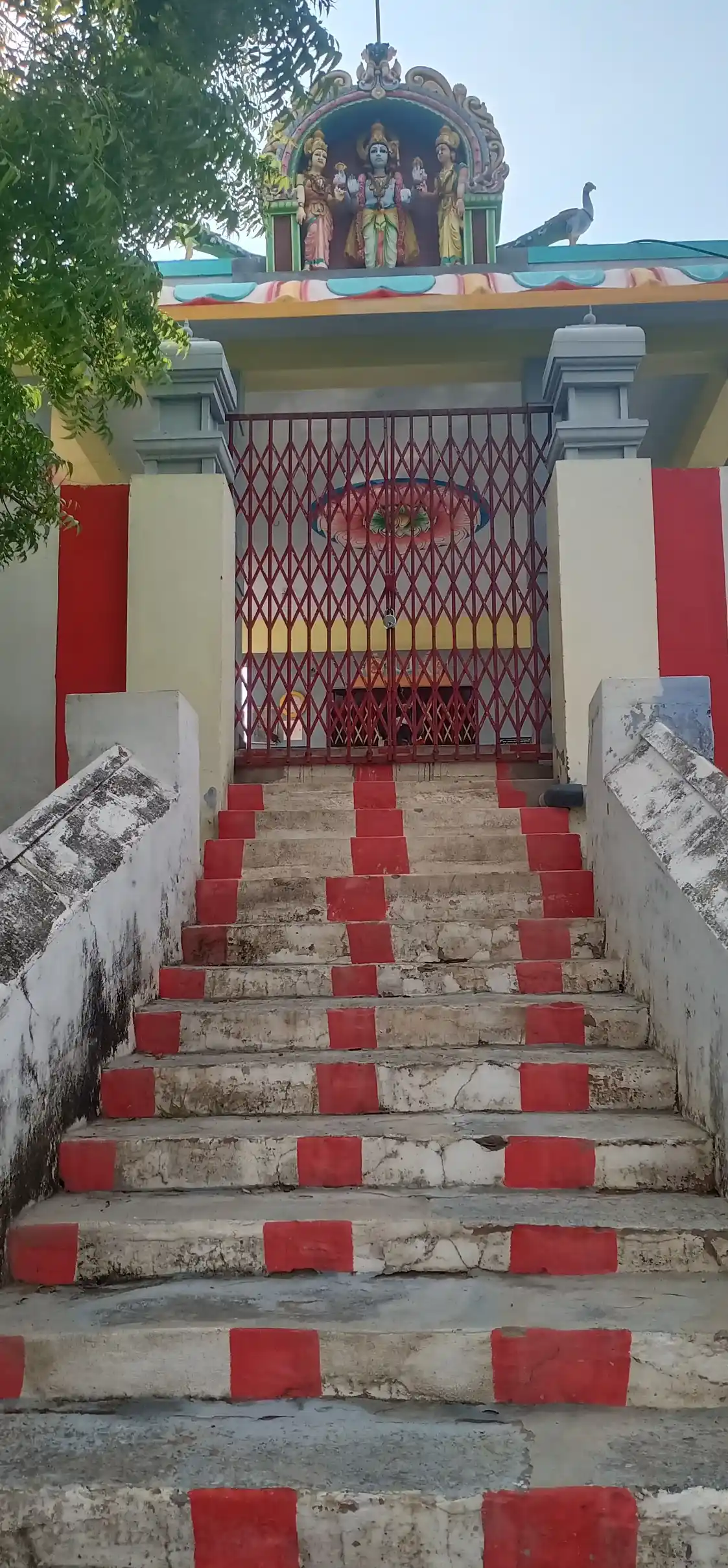 Arulmigu Malaivaratharaja Perumal Temple, Kappiliapatty - 624612