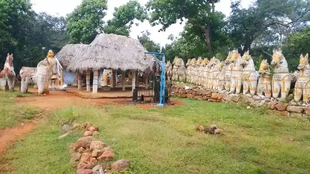 Arulmigu Malaiyandi Amman Temple, Pannapatty, Pannapatty - 621307 அருள்மிகு மலையாண்டிசுவாமி திருக்கோயில், Pannapatty, Pannapatty - 621307, Thiruchirappalli - Ancient Temple Architecture and History Image 5