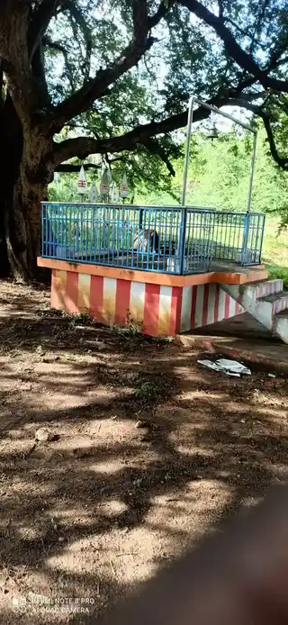 Arulmigu Malaiyandisamy Temple, Maruthampatti - 621311 Arulmigu Malaiyandisamy Temple, Maruthampatti - 621311, Thiruchirappalli - Ancient Temple Architecture and History Image 2