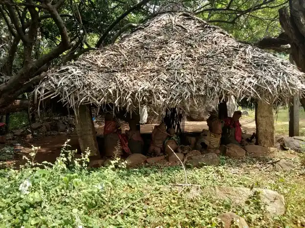 Arulmigu Malaiyandisamy Temple, Pidaripatti - 621311 Arulmigu Malaiyandisamy Temple, Pidaripatti - 621311, Thiruchirappalli - Ancient Temple Architecture and History Image 2
