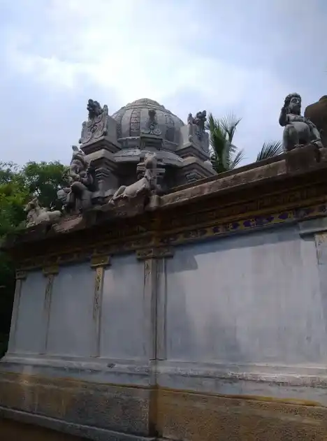 Arulmigu Malapillayar Swamy Temple, Arasavanakadu - 612603 அருள்மிகு மேலப்பிள்ளையார் திருக்கோயில், Arasavanakadu - 612603, Thiruvarur - Ancient Temple Architecture and History Image 3