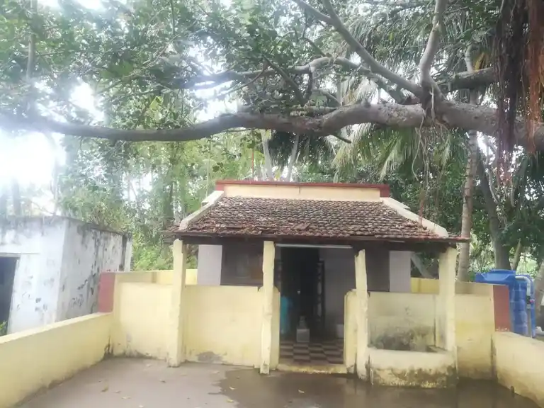 Arulmigu Malayampalayam Vinayagar Temple, Malayampalayam, Avadathur - 636501 அருள்மிகு மலையம்பாளையம் பிள்ளையார் திருக்கோயில், Malayampalayam, Avadathur - 636501, Salem - Ancient Temple Architecture and History Image 3