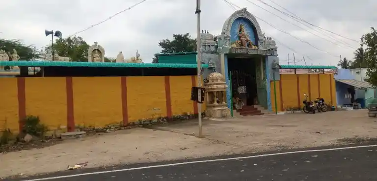 Arulmigu Malayangiamman Temple, Vaiyyappamalai, Maraparai - 637410 அருள்மிகு மலையாஞ்சியம்மன் திருக்கோயில், Vaiyyappamalai, Maraparai - 637410, Namakkal - Ancient Temple Architecture and History Image 2
