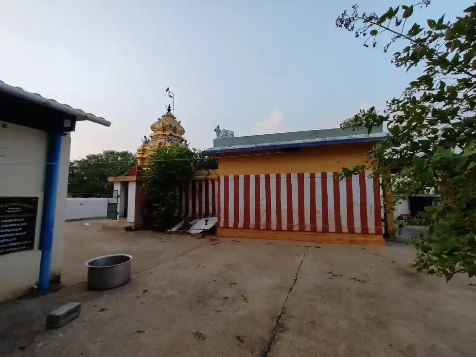Arulmigu Maleeswar Swamy Temple, Silukkuvarpatty - 624215 அருள்மிகு மல்லேஸ்வரர்சாமி திருக்கோயில், Silukkuvarpatty - 624215, Dindigul - Ancient Temple Architecture and History Image 4