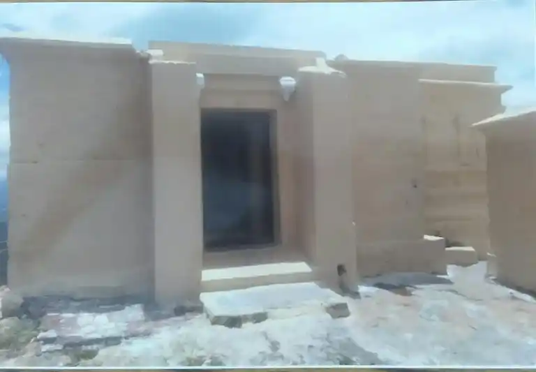 Arulmigu Malinganathaswamy Temple, Silamalai - 625528 அருள்மிகு மல்லிங்கநாதசுவாமி திருக்கோயில், Silamalai - 625528, Theni - Ancient Temple Architecture and History Image 3