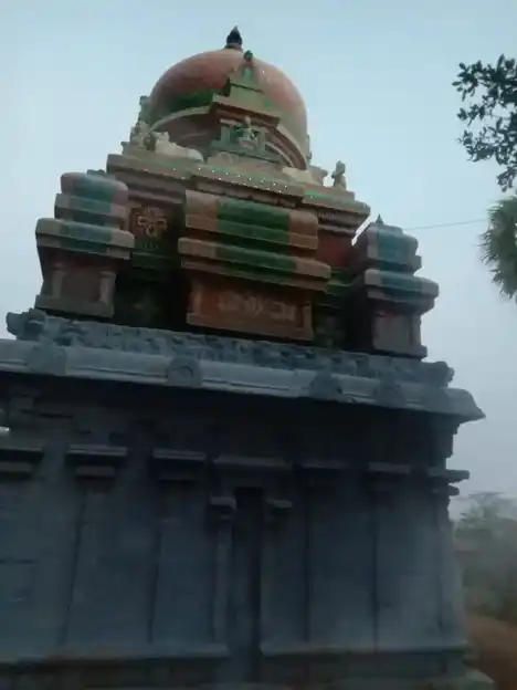 Arulmigu Maliventheeswarer And Maragathavalliamman Temple, Poolam, Poolam - 627152 அருள்மிகு மழுவேந்தீஸ்வரர் திருக்கோயில், Poolam, Poolam - 627152, Tirunelveli - Ancient Temple Architecture and History Image 5