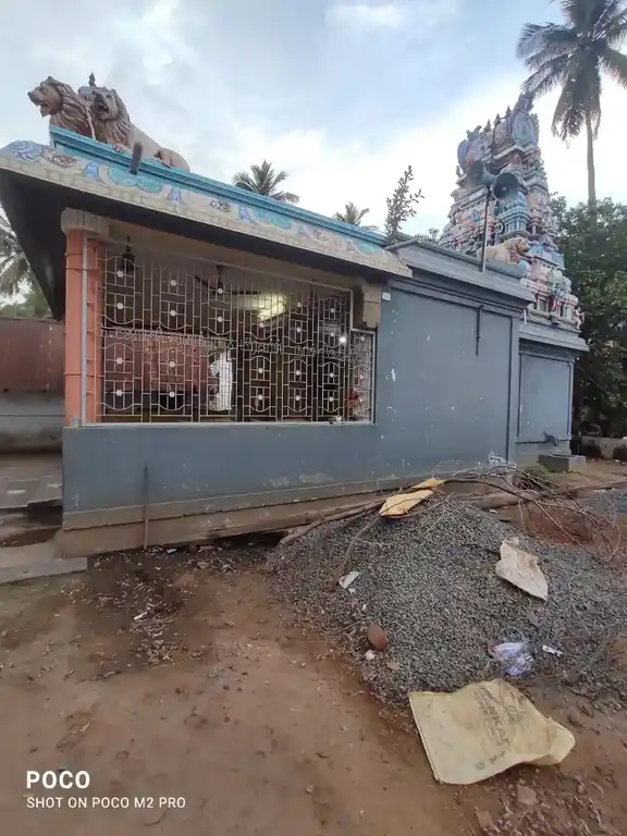 Arulmigu Mallandar Mariyamman Temple, Nachikurichy - 620006 Arulmigu Mallandar Mariyamman Temple, Nachikurichy - 620006, Thiruchirappalli - Ancient Temple Architecture and History Image 2