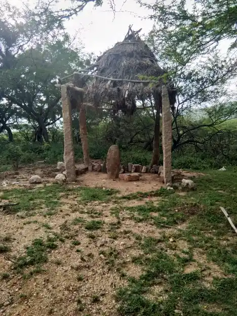 Arulmigu Mallathamman Temple, Utthappanayakkanur - 625537 மள்ளத்தய்யன் திருக்கோயில், Utthappanayakkanur - 625537, Madurai - Ancient Temple Architecture and History Image 5