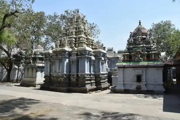 Arulmigu Malligarjuna Swamy Paravasudeva Swamy Temple, Dharmapuri - 636701 அருள்மிகு மல்லிகார்ஜுனர் மற்றும் பரவாசுதேவர் திருக்கோயில், Dharmapuri - 636701, Dharmapuri - Ancient Temple Architecture and History Image 2