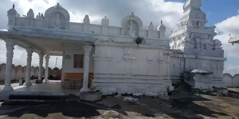 Arulmigu Malligarjuna Swamy Temple, Malligarjunadurgam - 635107 அருள்மிகு மல்லிகார்ஜீனசாமி திருக்கோயில், மல்லிகார்ஜீனதுர்க்கம் - 635107, Krishnagiri - Ancient Temple Architecture and History Image 2