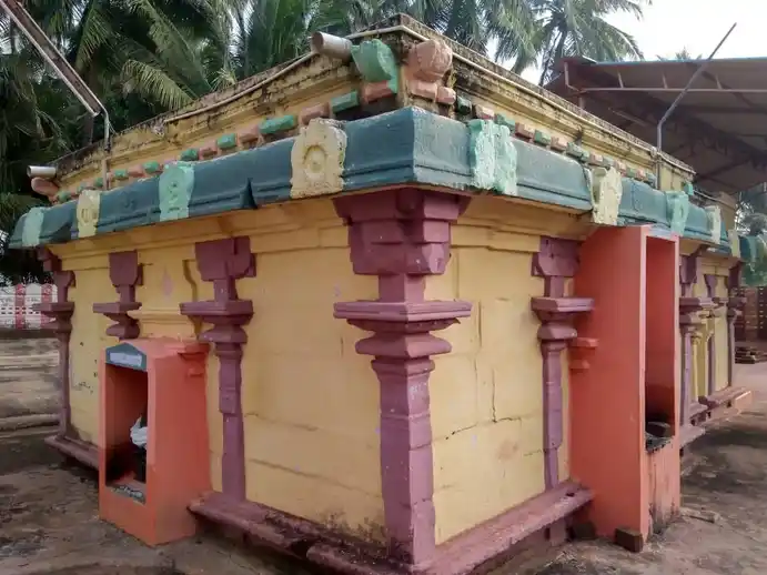 Arulmigu Malligarzineshwarar Temple, Seelaiyampatti - 625515 அருள்மிகு மல்லீகார்ஜீனேஸ்வரர் திருக்கோயில், சீலையம்பட்டி - 625515, Theni - Ancient Temple Architecture and History Image 2