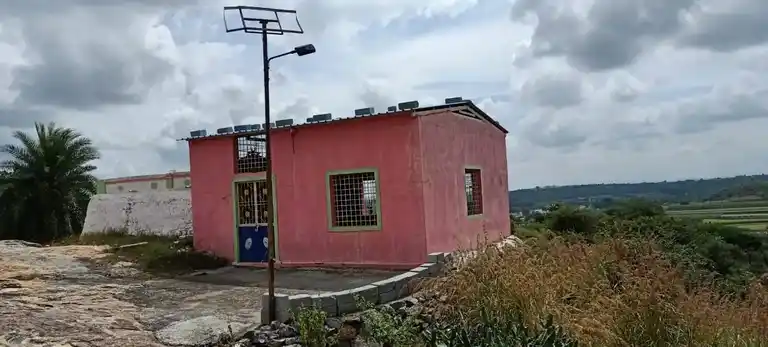 Arulmigu Malligeswarar And Pasuveswarar Temple, Zuzuvadi - 635126 அருள்மிகு அனுமந்தராயசாமி திருக்கோயில், Zuzuvadi - 635126, Krishnagiri - Ancient Temple Architecture and History Image 3