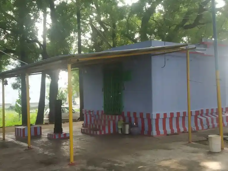 Arulmigu Mammalai Karuppasamy Temple, Peraiyur - 625703 Temple