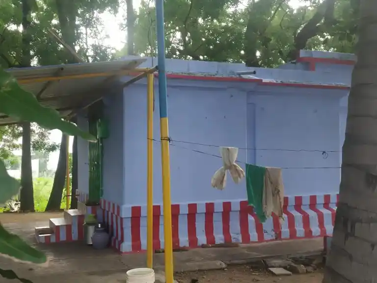 Arulmigu Mammalai Karuppasamy Temple, Peraiyur - 625703 அருள்மிகு நம்மளை கருப்பசாமி திருக்கோவில், Peraiyur - 625703, Madurai - Ancient Temple Architecture and History Image 4