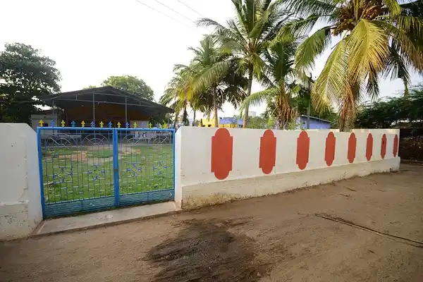 Arulmigu Manakavalam Perumal Temple, Nadukkallur - 627010 அருள்மிகு மனகாவலம் பெருமாள் திருக்கோயில், Nadukkallur - 627010, Tirunelveli - Ancient Temple Architecture and History Image 2