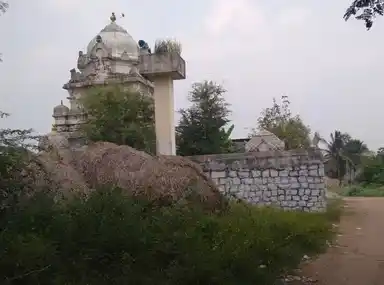 Arulmigu Manakula Maha Devishwarar Temple, Salukkai - 604408 Arulmigu Manakula Maha Devishwarar Temple, Salukkai - 604408, Tiruvannamalai - Ancient Temple Architecture and History Image 2