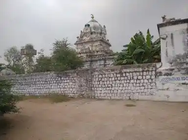 Arulmigu Manakula Maha Devishwarar Temple, Salukkai - 604408 Arulmigu Manakula Maha Devishwarar Temple, Salukkai - 604408, Tiruvannamalai - Ancient Temple Architecture and History Image 5