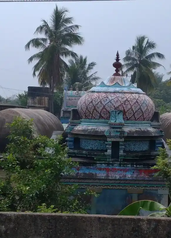 Arulmigu Manavalamamunikal Swamy Temple, Thirukkannamangai - 610104 அருள்மிகு மணவாளமாமுனிகள் சன்னதி திருக்கோயில், திருக்கண்ணமங்கை - 610104, Thiruvarur - Ancient Temple Architecture and History Image 2
