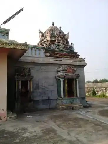 Arulmigu Manchani Kootha Ayyanar Temple, Thirukoshtiyur - 630210 அருள்மிகு மஞ்சனிக்கூத்த அய்யனார் திருக்கோயில், Thirukoshtiyur - 630210, Sivagangai - Ancient Temple Architecture and History Image 4