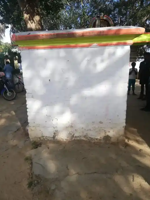 Arulmigu Mandaimariamman Temple, Naduvanapalli - 635121 Temple