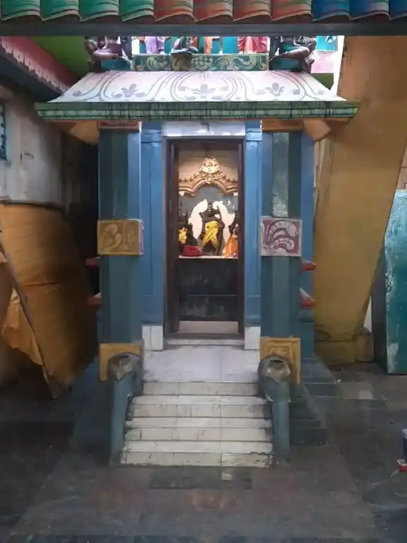 Arulmigu Mandaiveli Amman Temple, Kodambakkam, Chennai - 600024 அருள்மிகு மந்தைவெளியம்மன் திருக்கோயில், கோடம்பாக்கம், சென்னை - 600024, Chennai - Ancient Temple Architecture and History Image 2